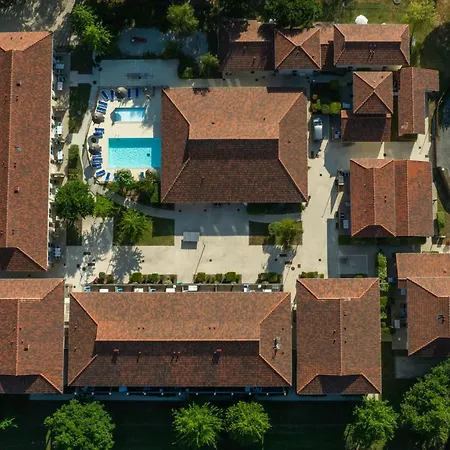 Odalys Le Petit Pont 3*