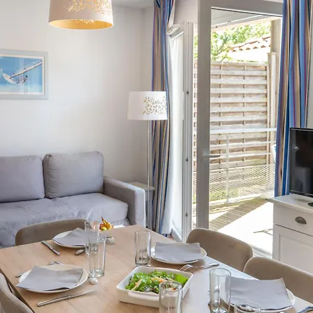 Lejlighedshotel Odalys Le Petit Pont 3*