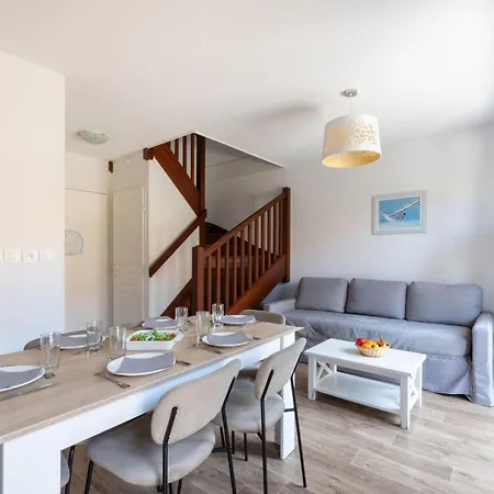 Odalys Le Petit Pont Lejlighedshotel Hourtin