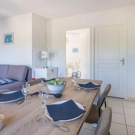 Odalys Le Petit Pont 3*