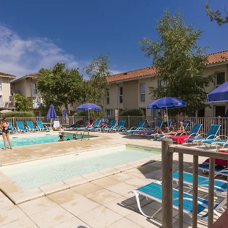 Odalys Le Petit Pont 3*