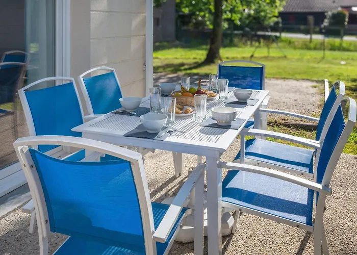 Odalys Le Petit Pont 公寓式酒店 乌尔坦湖