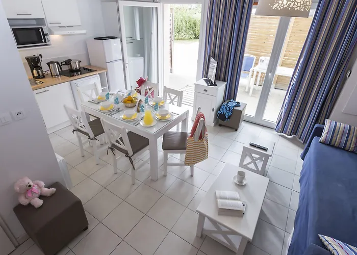 Odalys Le Petit Pont 乌尔坦湖