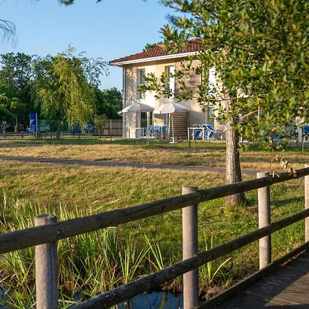 Odalys Le Petit Pont Aparthotel 3*