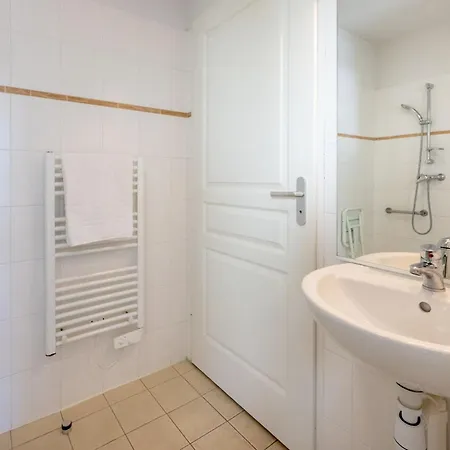 Odalys Le Petit Pont شقة فندقية