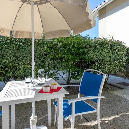 Aparthotel Résidence Odalys Le Petit Pont Hourtin