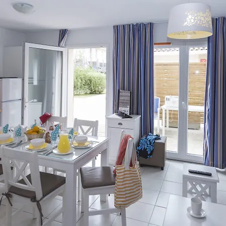 Odalys Le Petit Pont 3*