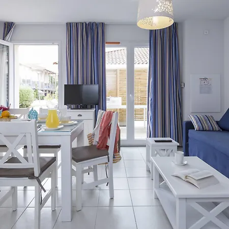 Apartahotel Résidence Odalys Le Petit Pont Hourtin