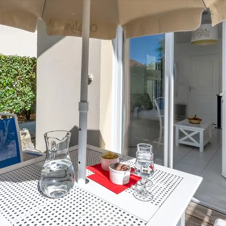 Odalys Le Petit Pont Lejlighedshotel Hourtin
