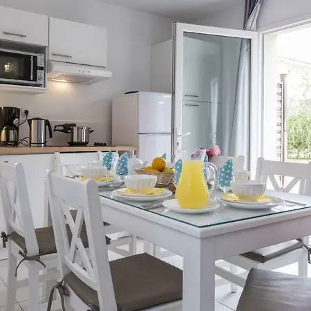 Résidence Odalys Le Petit Pont Appart hôtel Hourtin