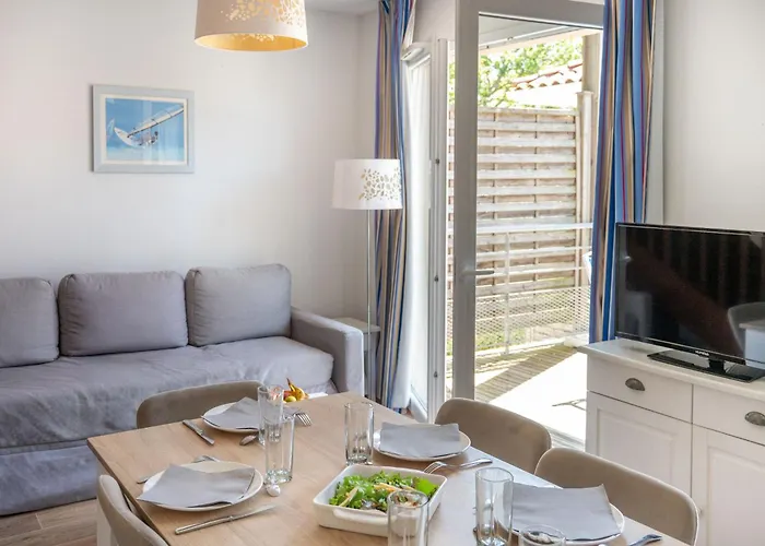 Aparthotel Odalys Le Petit Pont 3*