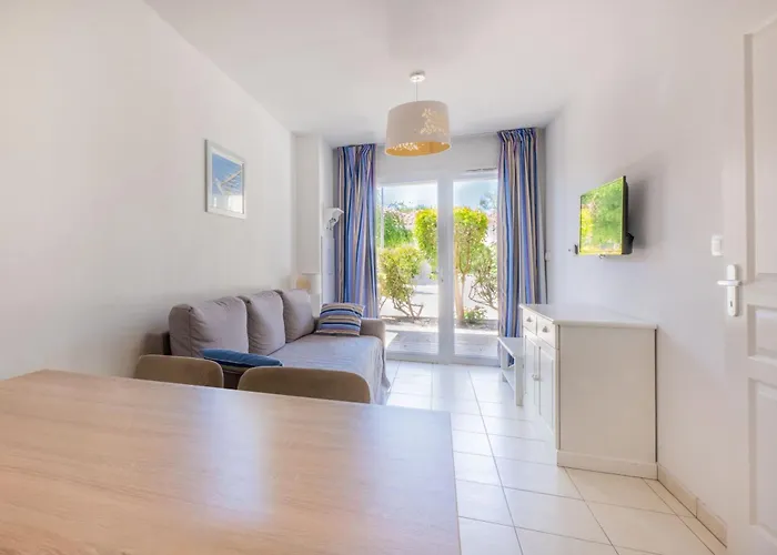 Odalys Le Petit Pont شقة فندقية هورتين