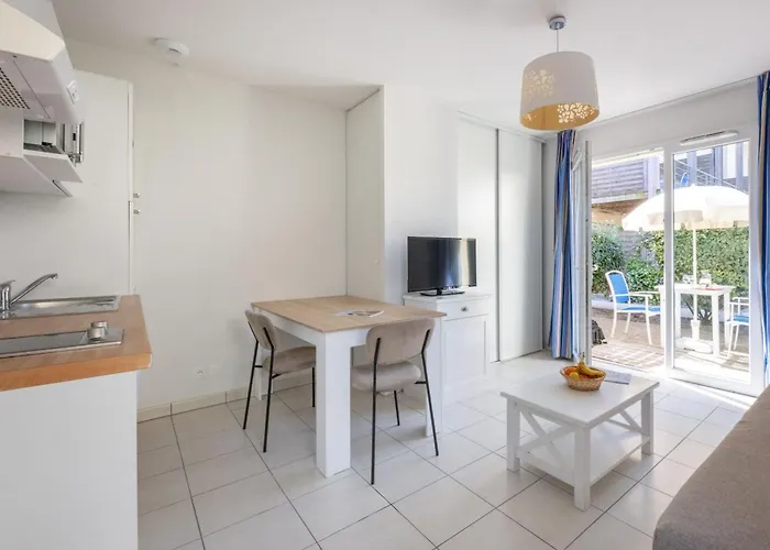 Odalys Le Petit Pont 3*