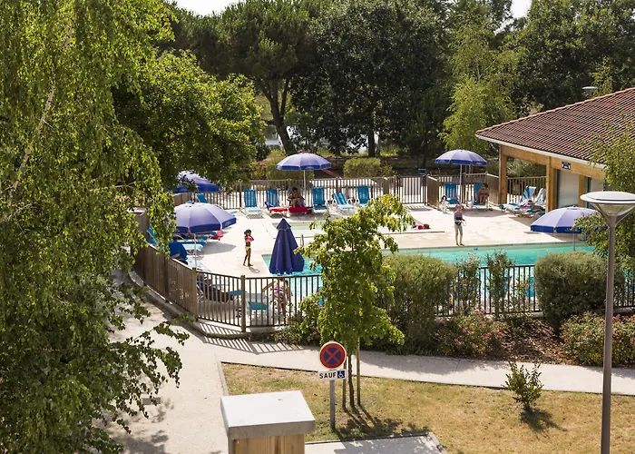 Odalys Le Petit Pont هورتين