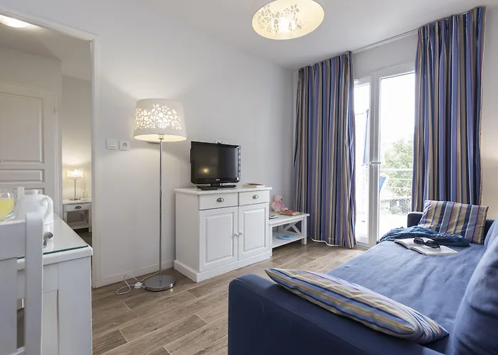 Odalys Le Petit Pont 3*